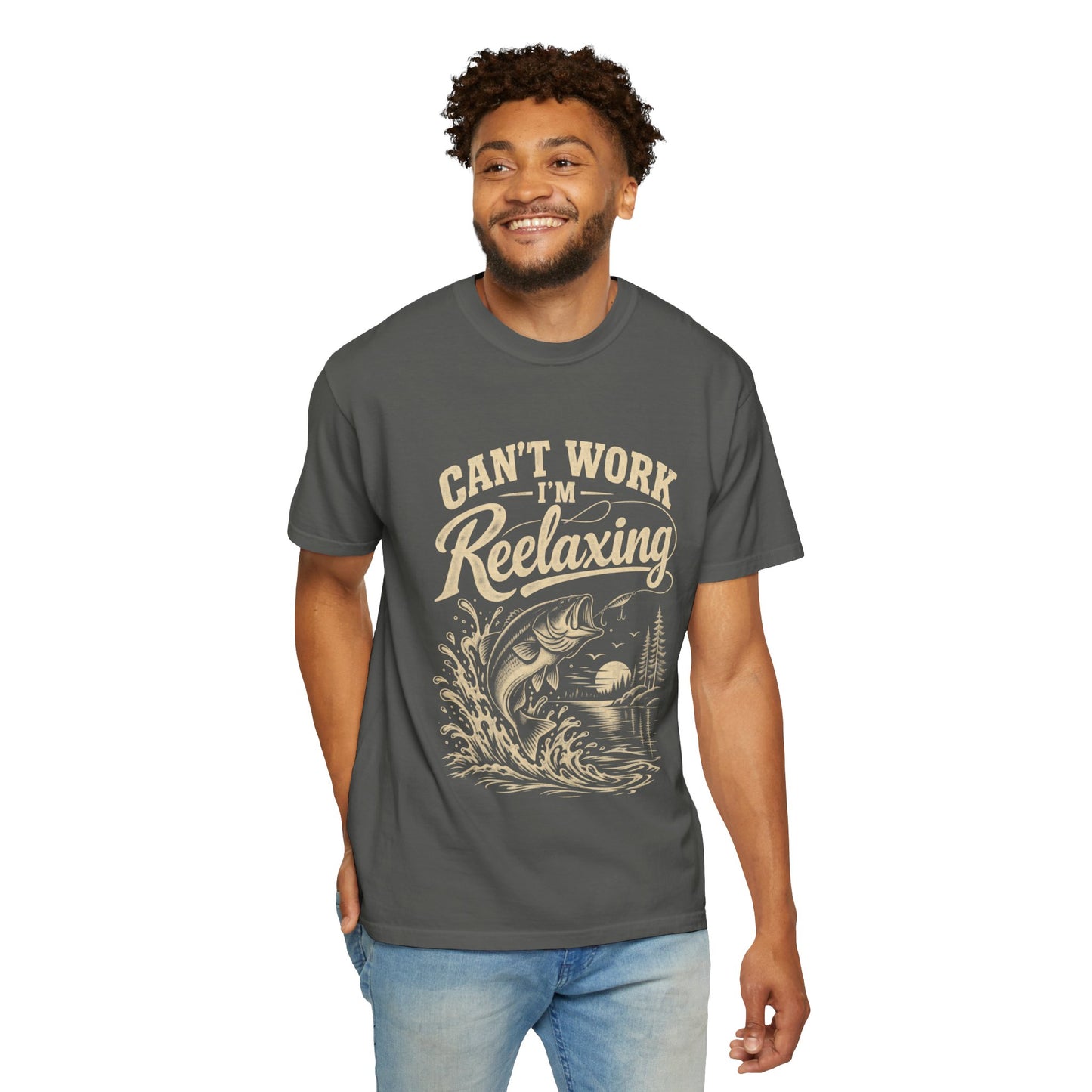 Can’t Work, I’m Reelaxing Fishing T-Shirt